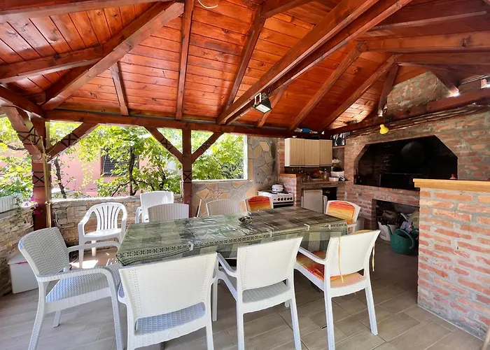 Komazec - Banja Vrujci * Gornja Toplica